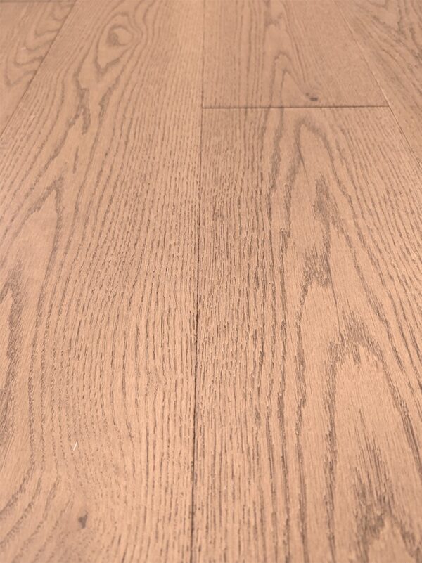 Oak Engineered Flooring-Auburn 7-1/2''*3/4'' 20.02sqft/box - Image 5